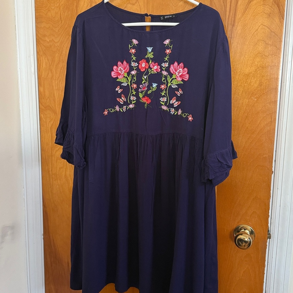 SHEIN Navy Blue Dress with Floral Embroidery